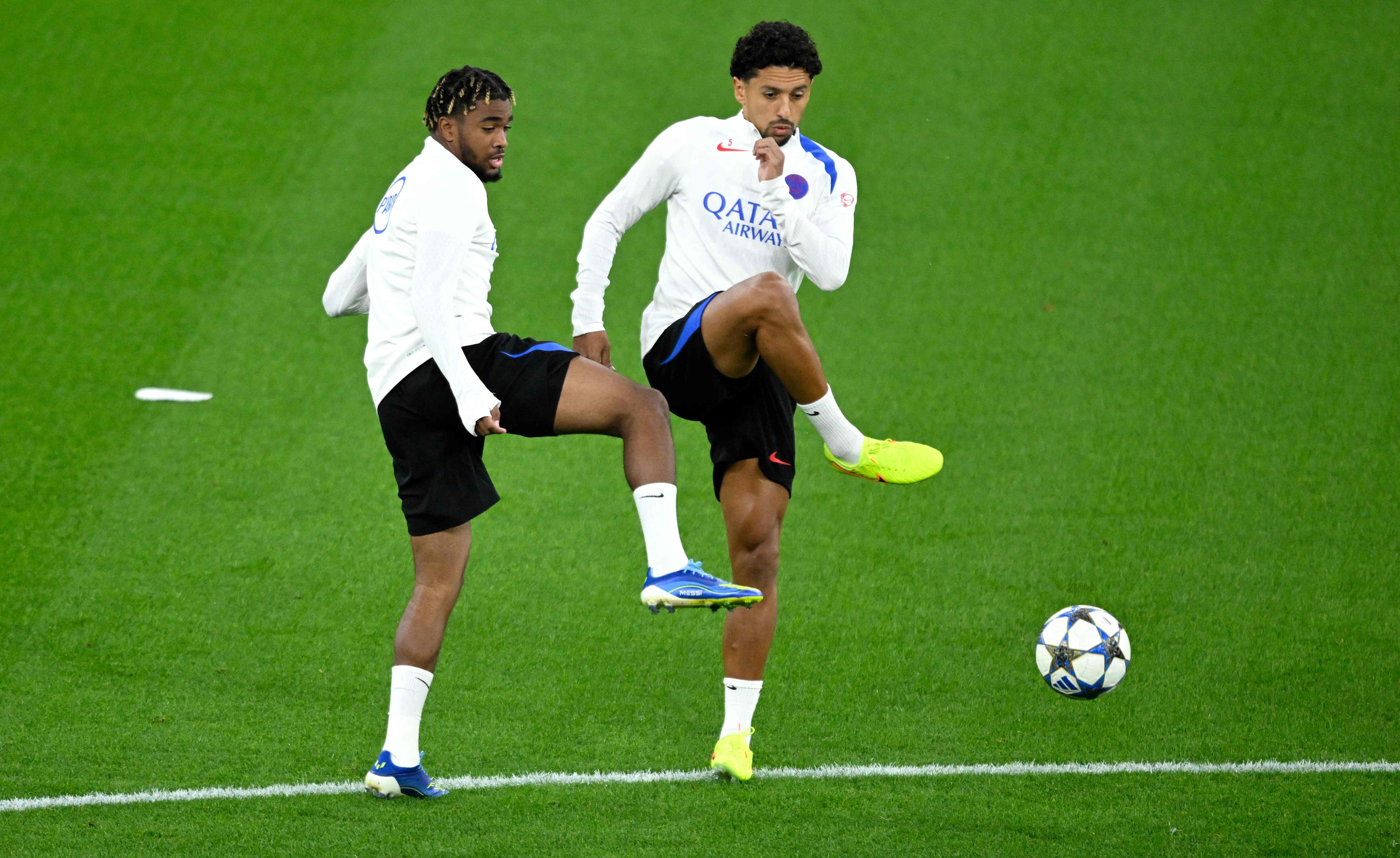 米乐中国平台包含达拉斯独行侠调整名单备战意大利杯巴黎圣日耳曼伤情更新备战葡超，媒体一致点评：今夜成都蓉城遗憾出局——英超节点到来的词条